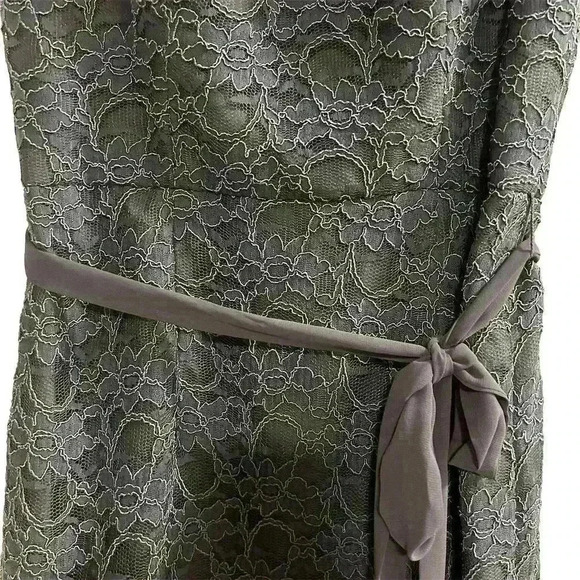 Mori Lee Dark Gray Lace Evening Gown Size 10 Sleeveless V-Neck Short Dress - Picture 8 of 16